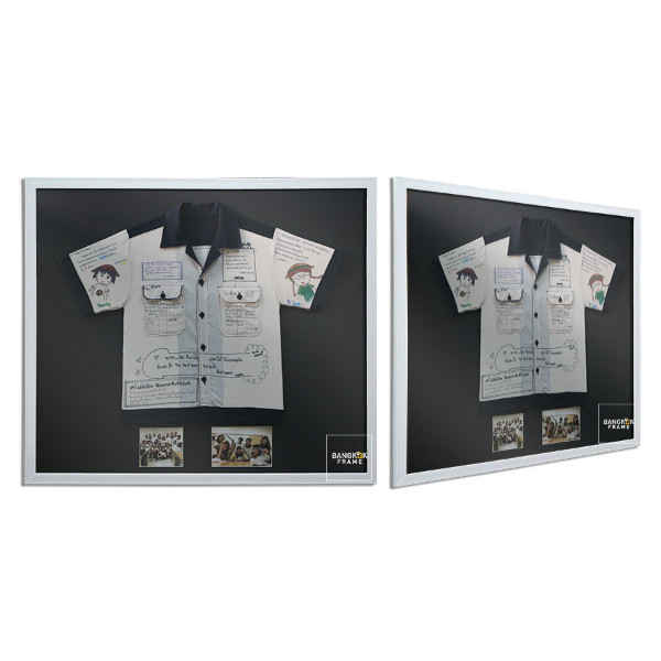 กรอบใส่เสื้อโชว์ลายเซ็น